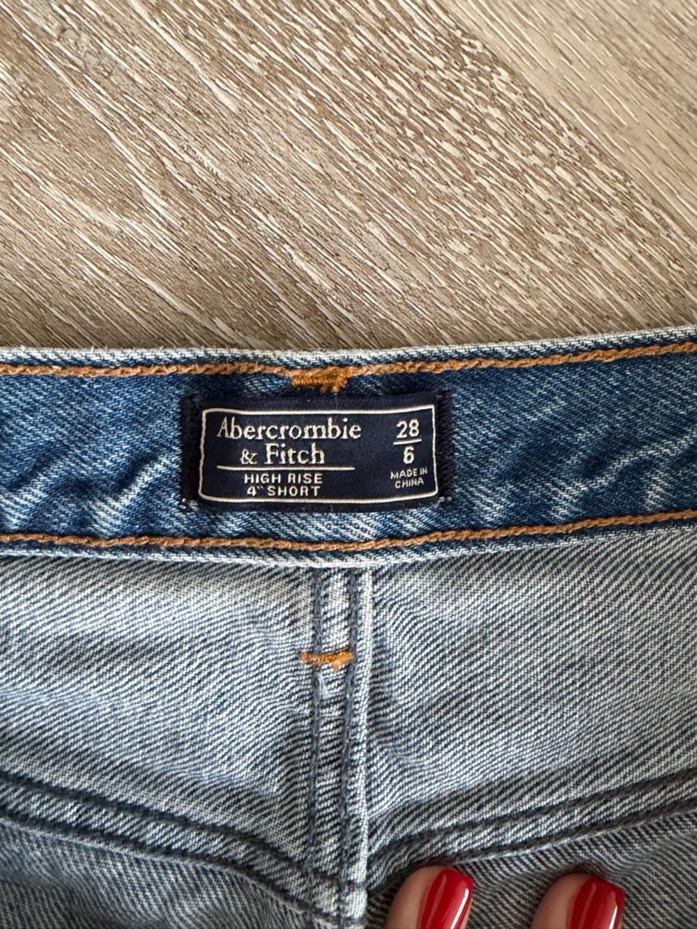 Abercrombie & Fitch Light Blue Denim Jeans - Picture 2 of 4
